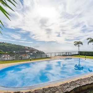 apartamento-serramar-vistas-deslumbrantes.madeira-islandshotels.com/